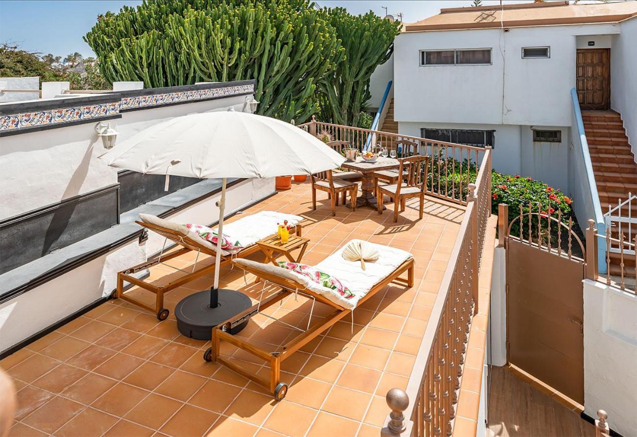 Villa Corralejo Bay Beachfront Corralejo By Holidays Home Exterior photo